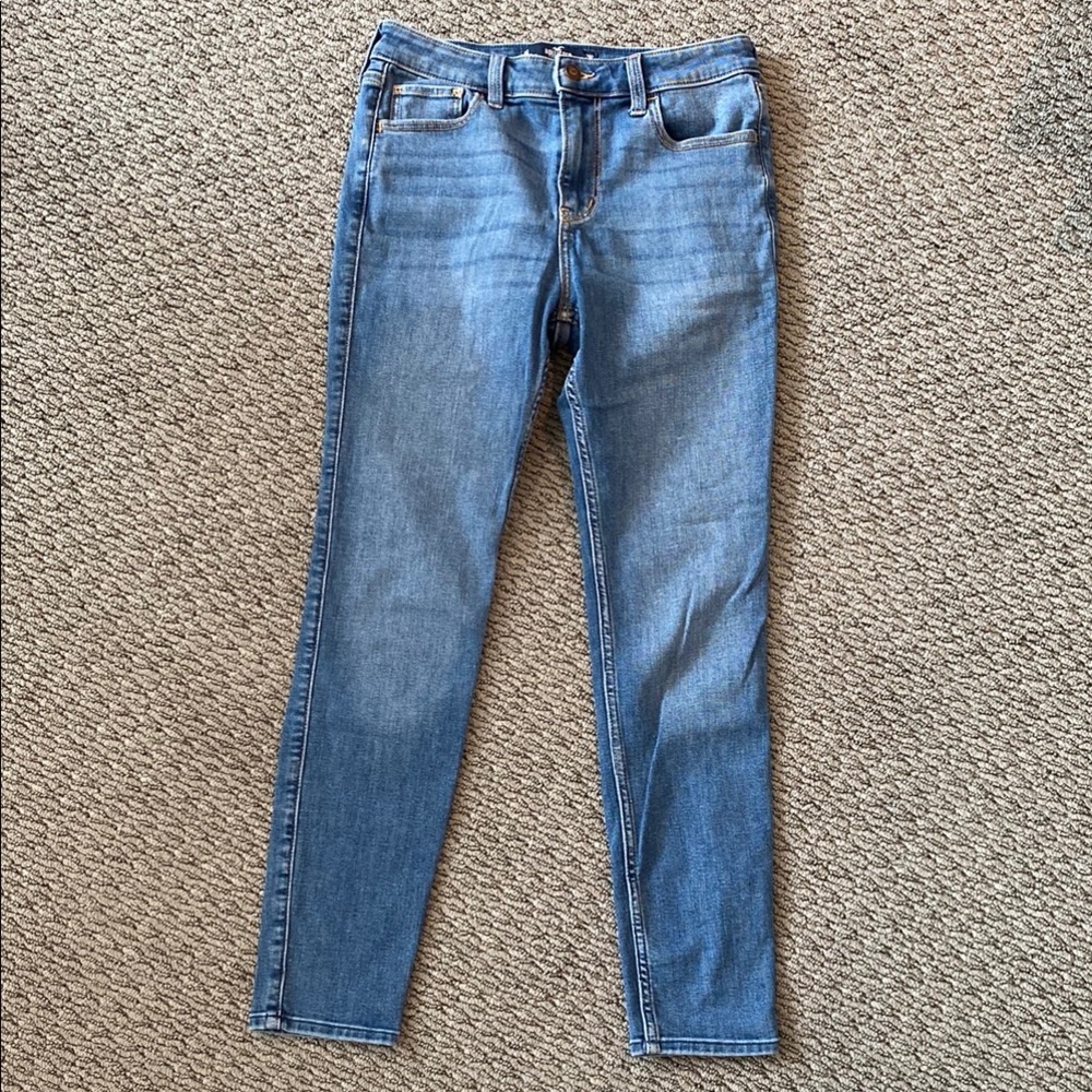 Hollister Blue Skinny Jeans with Classic Wash